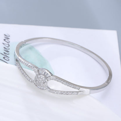 Luxurious Geometric Bangle In Copper With Electroplated Gold And Platinum Plated Finish Featuring Zirconia Inlay