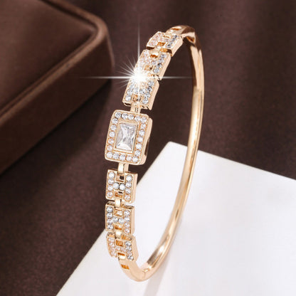 Simple Style Geometric Inlay Bangle In Copper With Zircon, Electroplated Gold Plating Process