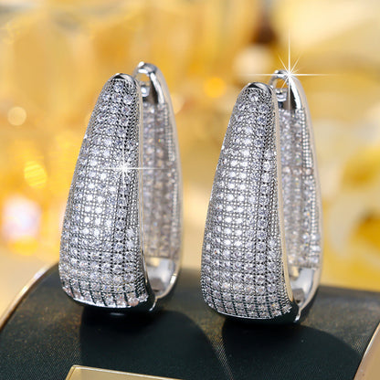 U Shape Earrings For Women In Gold Featuring Copper Ear Pins And Zircon Inlay Material