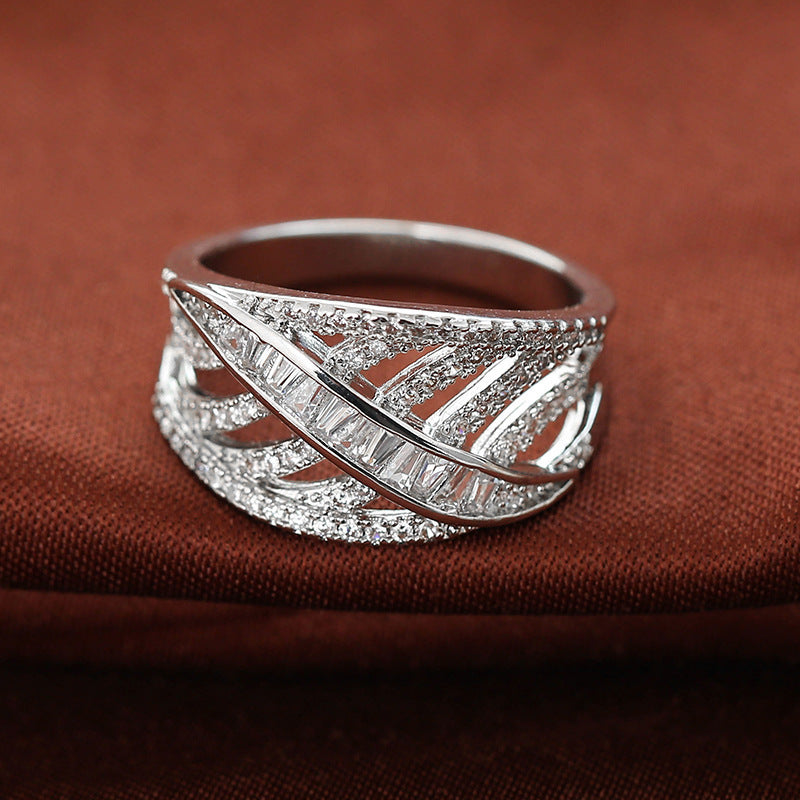 Luxurious Geometric Rings For Women With Electroplated Copper And Zircon Inlay Featuring Bezel Setting