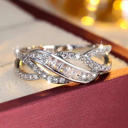 Women’s Copper Twist Pattern Lines Ring With Zircon Inlay In Gold