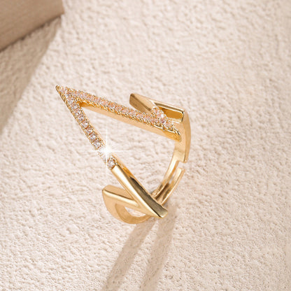 Lightning Pattern Copper Ring For Women With Zircon Inlay In Gold