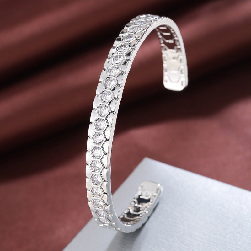 Honeycomb Simple Style Bangle For Women In Copper With Electroplated Gold Plating And Zircon Inlay