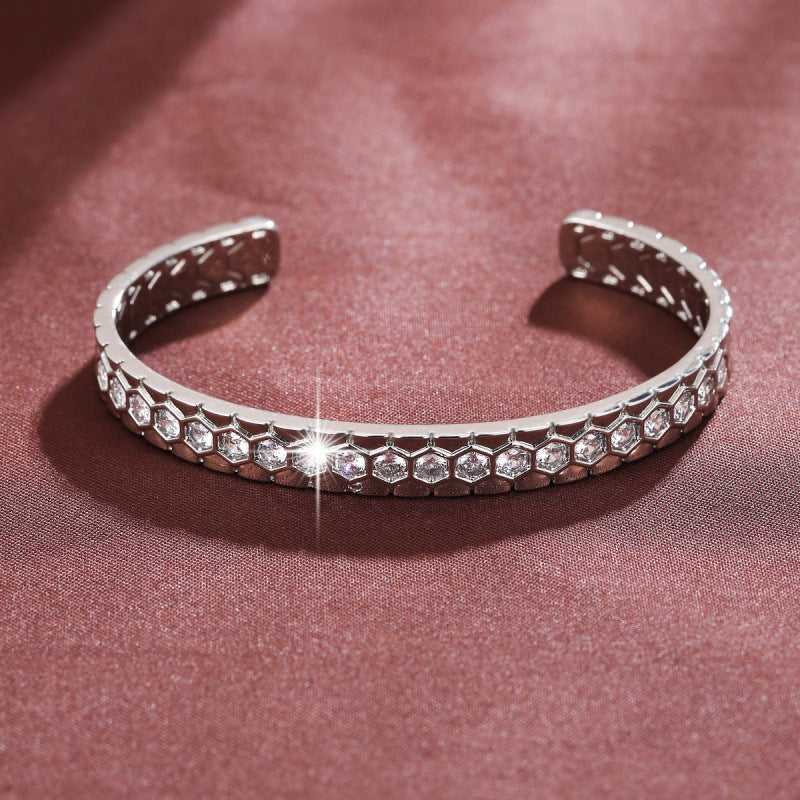 Honeycomb Simple Style Bangle For Women In Copper With Electroplated Gold Plating And Zircon Inlay