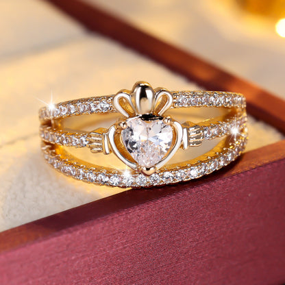 Heart Shape Copper Ring For Women With Zircon Inlay In Gold, Perfect For Wedding Occasions