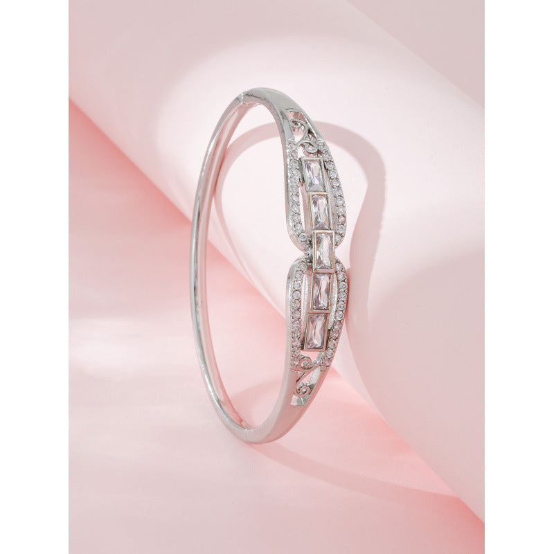 Women's Copper Bangle With Zircon Inlay, Electroplated Gold Plating