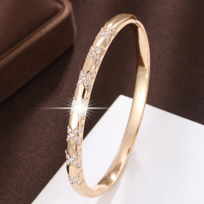 Simple Style Geometric Bangle In Copper With Golden Electroplated Finish And Zircon Inlay