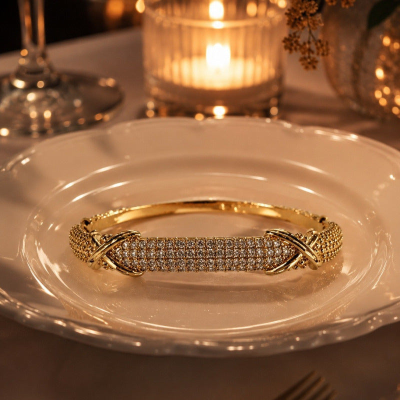 Women’s Star Pattern Copper Bangle With Zircon Inlay In Gold