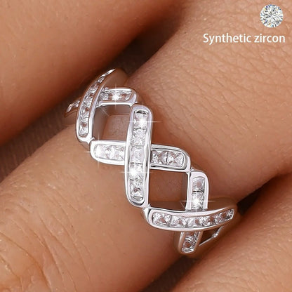 Crossover Ring For Women In Electroplated Copper With Zircon Inlay