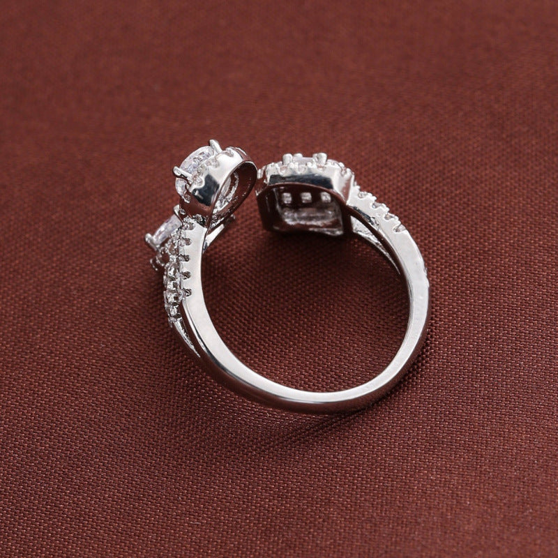 Round Open Ring For Women In Silver, Electroplated Copper With Zircon Inlay