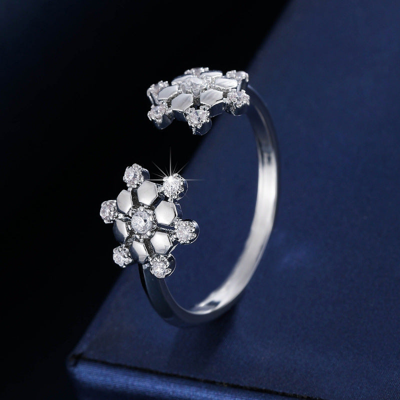 Women’s Snowflake Open Ring In Copper With Zircon Inlay, Gold Finish, Perfect For Daily Wear