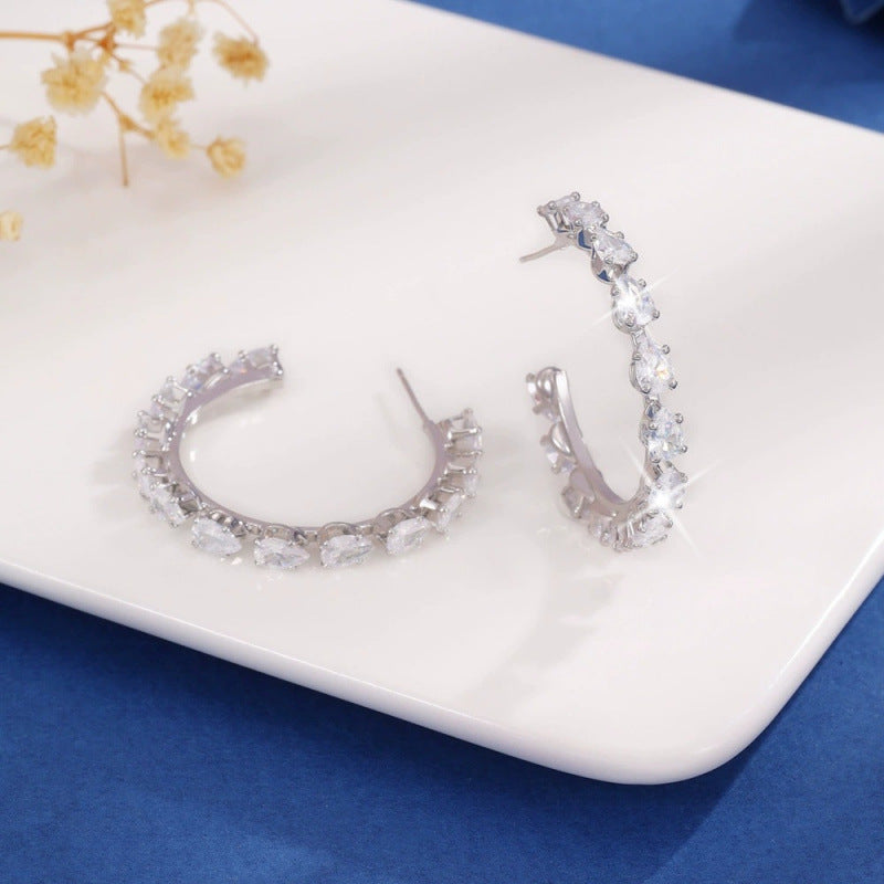 Water Droplets Stud Earrings For Women In Silver With Copper Posts And Zircon Inlay