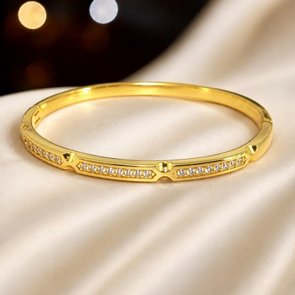 Simple Style Geometric Inlay Bangle For Women, Electroplated Copper With Zircon Inlay