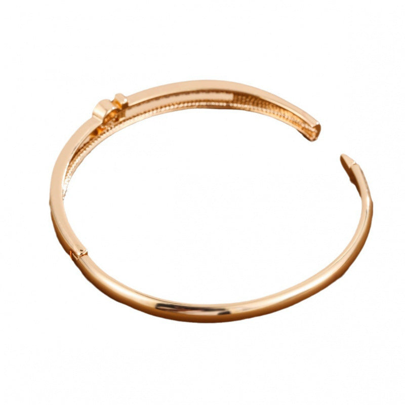 Round Gold Metal Bangle For Women With Zircon Inlay