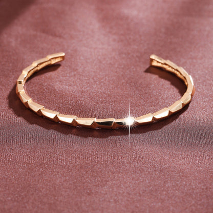 Women’s Electroplated Copper Bangle In Gold, 1 PCS Package