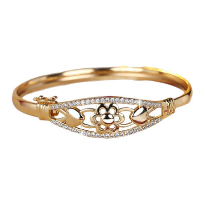 Sweet Flowers Bangle For Women In Gold Electroplated Copper