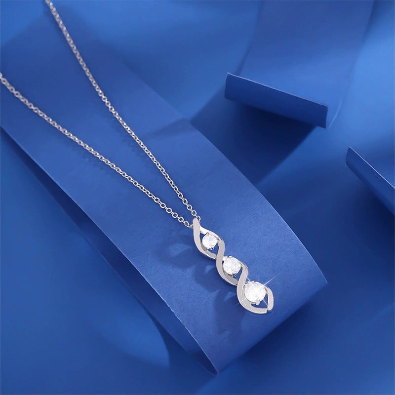 Geometric Gold Necklace For Women With Electroplated Finish And Copper Pendant On Cable Chain