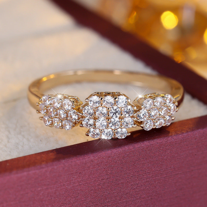 Luxurious Flowers Copper Ring For Women With Zircon Inlay In Gold