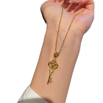 Unisex Copper Flower Necklace With Electroplated Gold Plating And Zircon Inlay