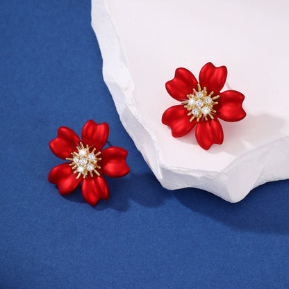 Elegant Red Flowers Stud Earrings For Women Featuring Copper Material