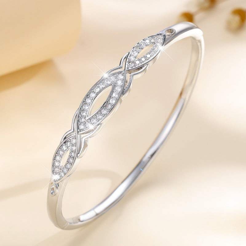 Simple Style Women’s Copper Bangle With Zircon Inlay In Elegant Gold