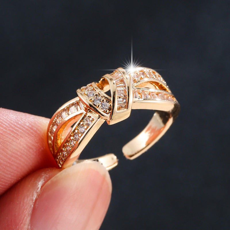 O-Shape Open Ring For Women In Gold Electroplated Copper With Zircon Inlay