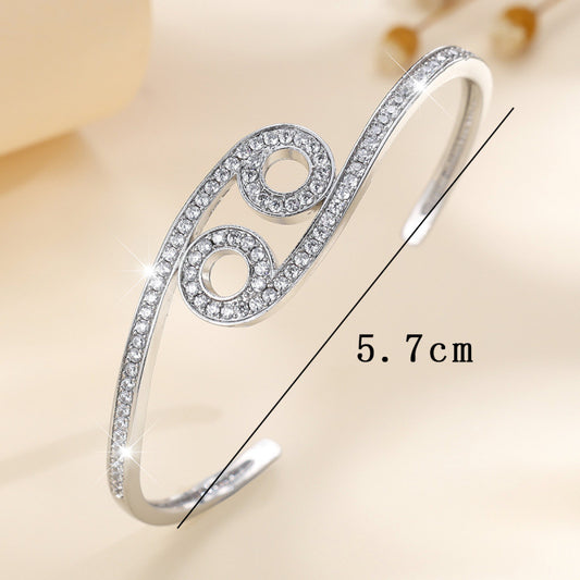 Women’s Copper Bangle With Zircon Inlay And Electroplated Gold Plating