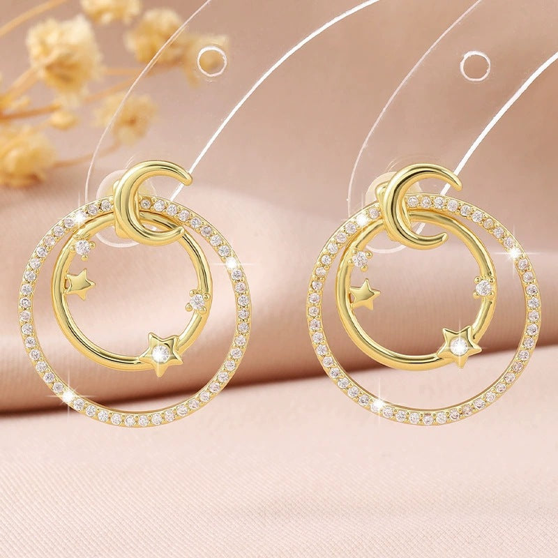 Star Stud Earrings For Women Featuring Copper Material