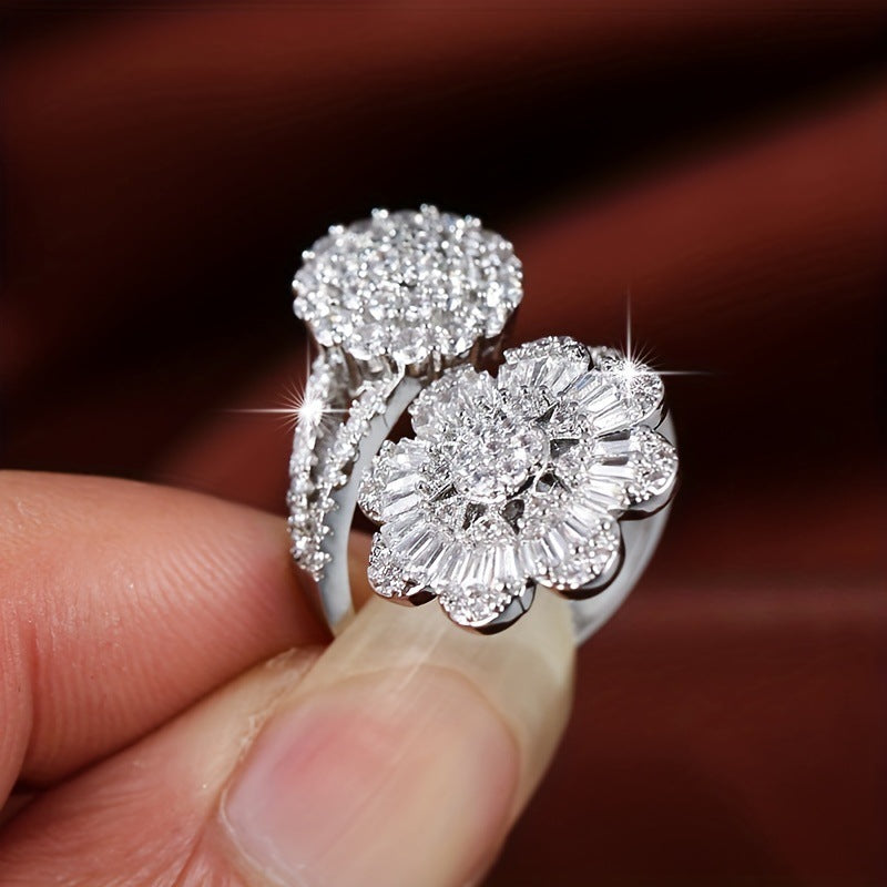Elegant Flowers Open Ring For Women In Electroplated Copper With Zircon Inlay