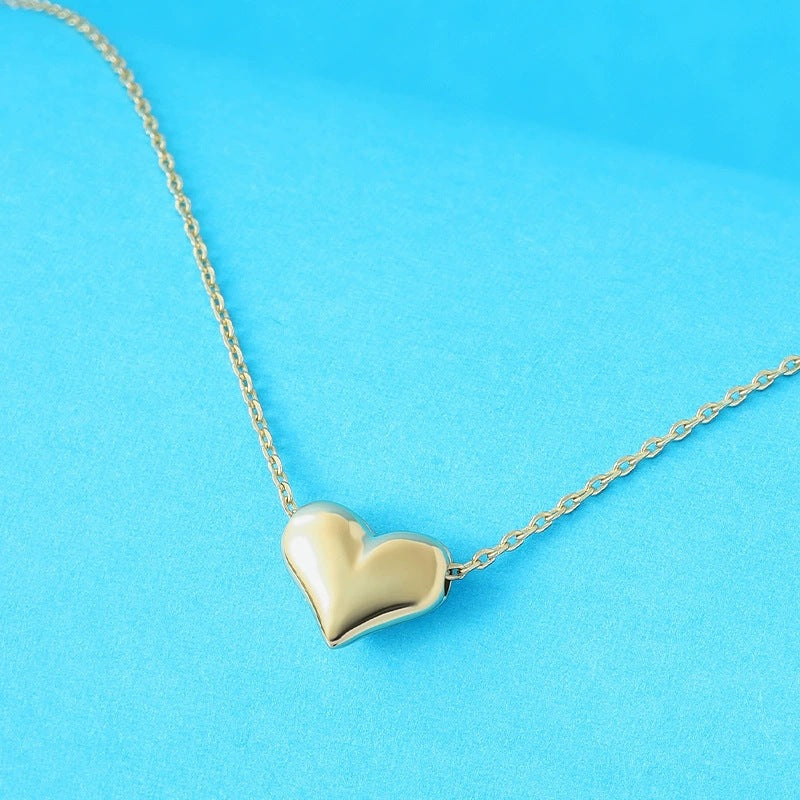 Simple Style Heart Shape Necklace For Women In Copper Pendant With Electroplated Finish And Cable Chain