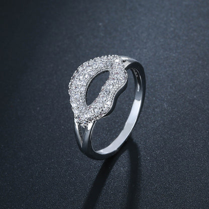 Women’s Lips Ring In Electroplated Copper With White Zircon Inlay, Stylish And Elegant Jewelry