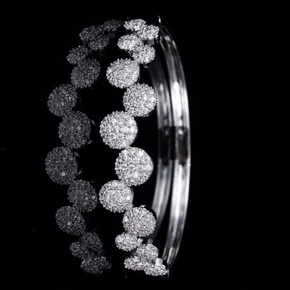 Luxurious Round Copper Bracelet For Women With Zircon Inlay In Silver