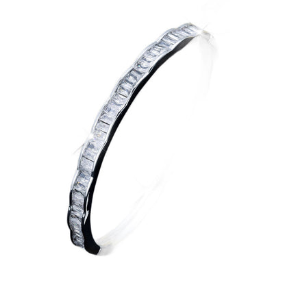 Simple Style Women’s Bangle In Copper With Silver Plated Electroplated Finish Featuring Zircon Inlay