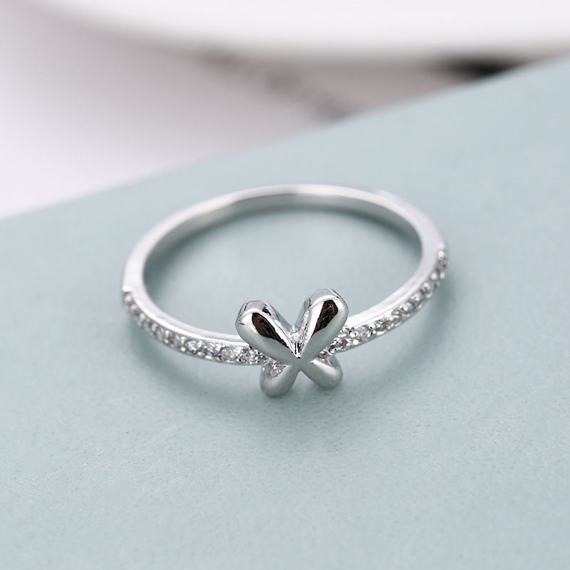 Women’s Bow Tie Ring With Bezel Setting, Platinum-Plated Copper Featuring Zircon Inlay, Electroplated Finish