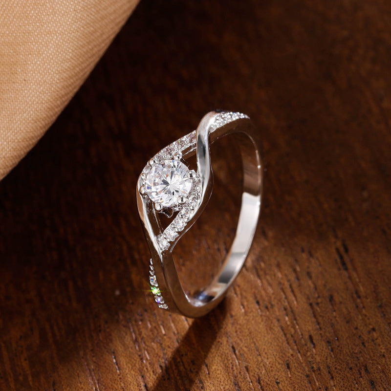 Snowflake Claw Setting Ring For Women In Simple Style, Electroplated Copper With Moissanite Inlay