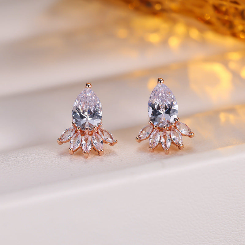 For Women Irregular Gold Stud Earrings Made With Copper Featuring Zircon Inlay