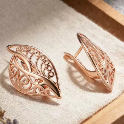 For Women Simple Style Champagne Leaf Earrings With Copper Studs