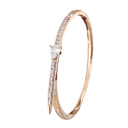 Simple Style Women’s Copper Bangle With Electroplated Gold Plating And Zircon Inlay