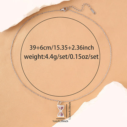 Women’s Sand Clock Pendant Necklace In Silver With Bezel Setting, Copper Material And Zircon Inlay On Cable Chain