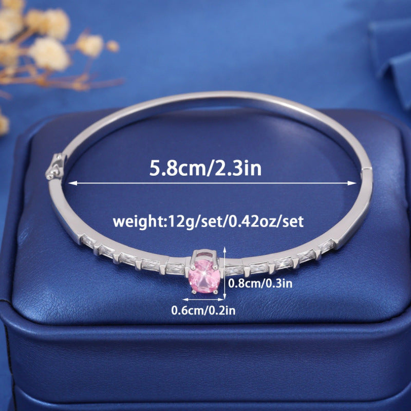 Irregular Inlay Zircon Copper Bangle For Women With Electroplated Gold Plating Process