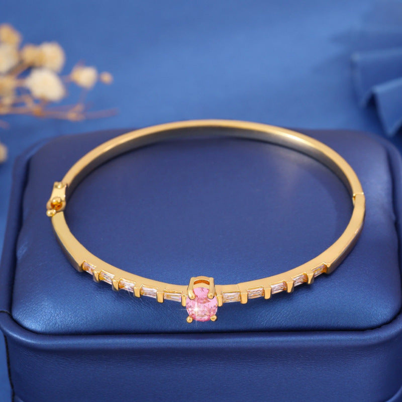 Irregular Inlay Zircon Copper Bangle For Women With Electroplated Gold Plating Process