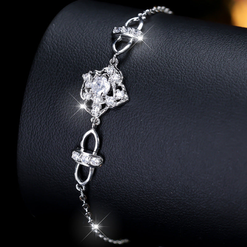 Simple Style Flowers Copper Bracelet For Women With Zircon Inlay In Gold