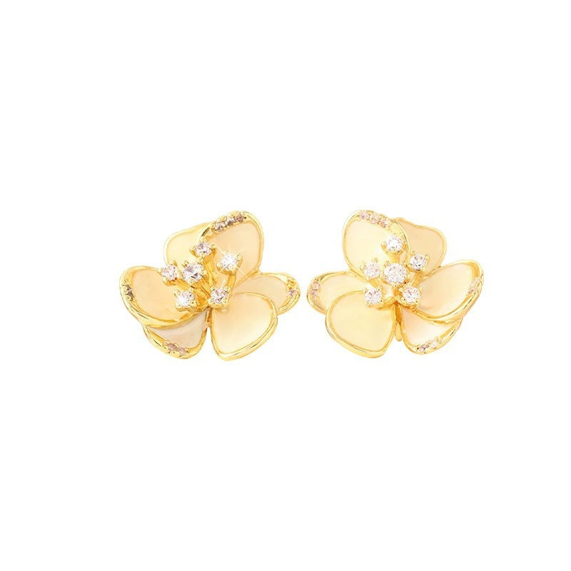 Flowers Stud Earrings For Women In Copper Featuring Design