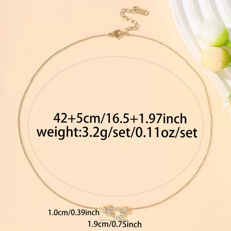 Horseshoe Pendant Necklace For Women With Copper Pendant And Titanium Steel Cable Chain, Electroplated Finish