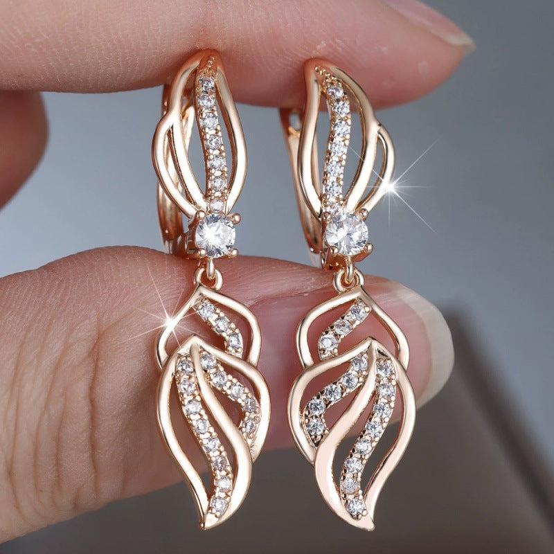Leaves Clip Earrings For Women With Bezel Setting, Copper Studs, And Rhinestone Inlay