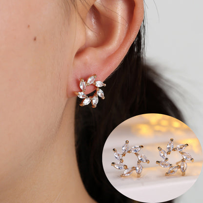 Gold Flowers Stud Earrings For Women Featuring Copper Ear Pins And Zircon Inlay