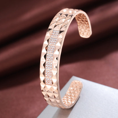 Simple Style Copper Bangle With Zircon Inlay In Gold Color