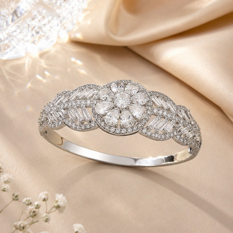 Flowers Inlay Bangle In Copper With Zircon, Electroplated Gold Plating, Elegant Gold Tone