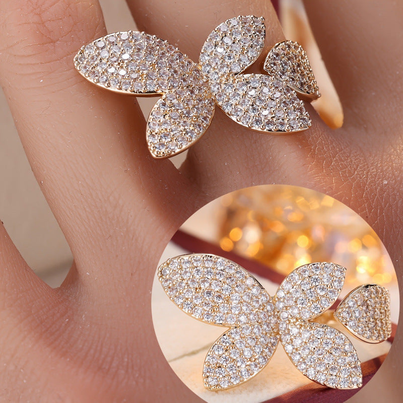 Elegant Flowers Open Ring For Women In Electroplated Copper With Zircon Inlay