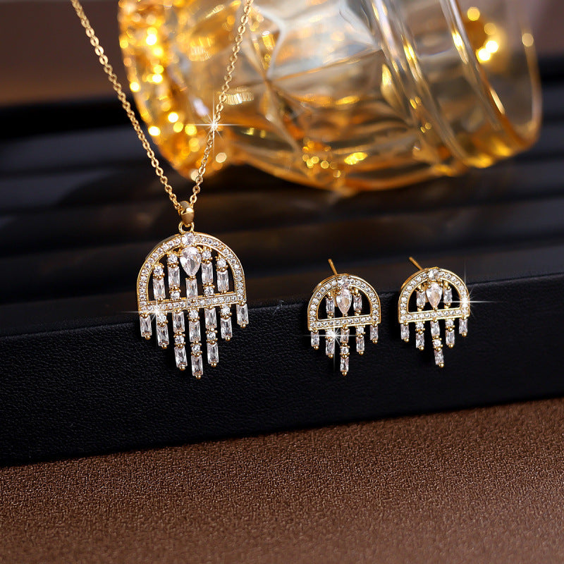 Water Droplets Tassel Jewelry Set For Women In Copper With Platinum Plated Finish And Zircon Inlay